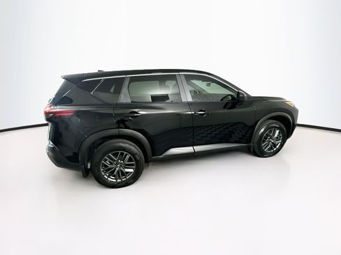 Used 2023 Nissan Rogue S FWD image 10