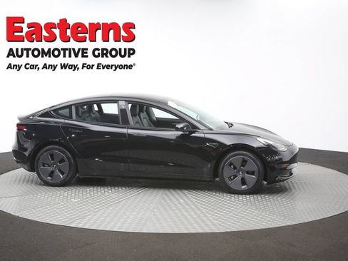 Used 2023 Tesla Model 3 Standard Range RWD image 40