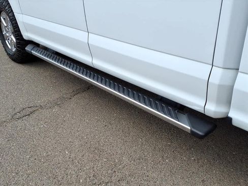 Used 2018 Ford F150 XLT w/ Equipment Group 302A Luxury image 8