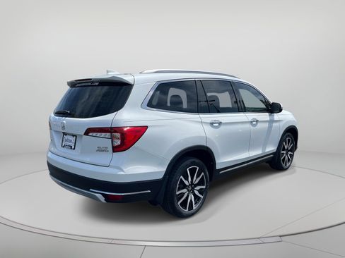Used 2021 Honda Pilot Elite image 3