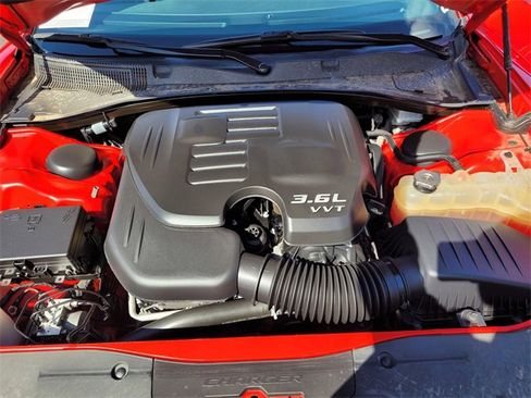 Certified 2022 Dodge Charger SXT image 26