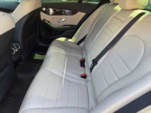 Used 2020 Mercedes-Benz C 300 Sedan image 14