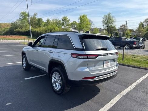 New 2026 Jeep Grand Cherokee Laredo X AWD/4WD image 5