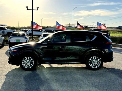 Used 2025 MAZDA CX-5 AWD 2.5 S w/ Preferred Package image 5