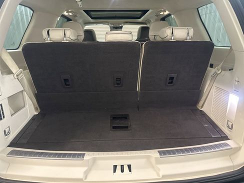 Used 2020 Lincoln Navigator Black Label w/ Cargo Convenience Package image 36