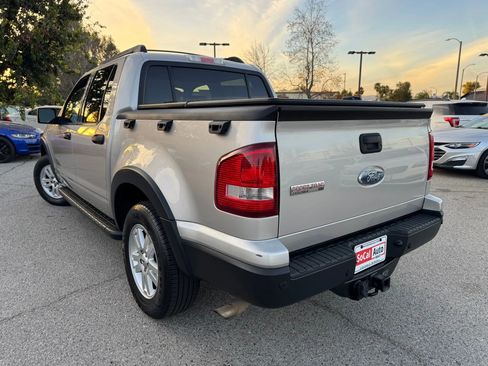 Used 2008 Ford Explorer Sport Trac XLT image 5
