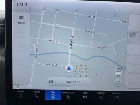 Used 2024 Ford Expedition XLT image 28