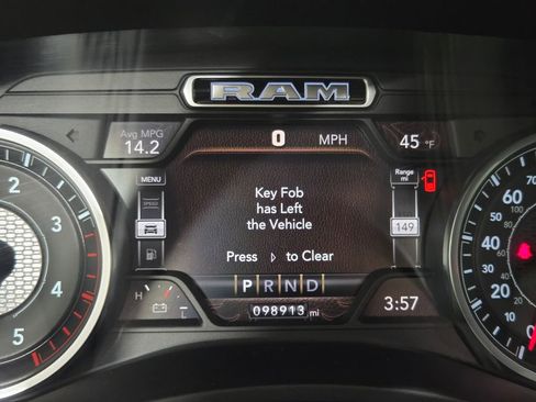 Used 2020 RAM 2500 Laramie image 27