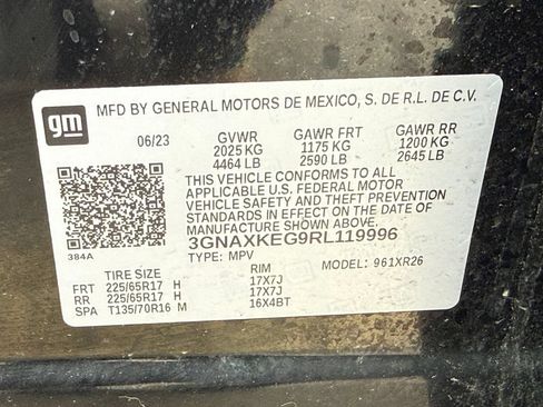 Certified 2024 Chevrolet Equinox LT w/ LPO, Floor Liner Package FWD image 12