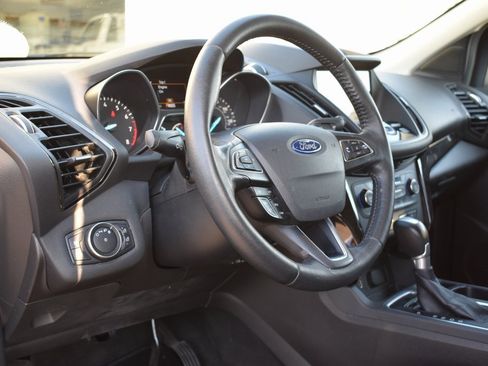 Certified 2017 Ford Escape Titanium image 10
