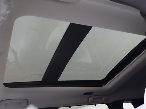 New 2025 Mitsubishi Outlander AWD image 25