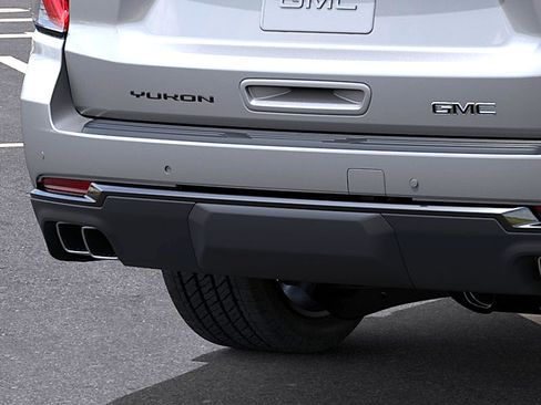 New 2026 GMC Yukon XL Denali Ultimate AWD/4WD image 14