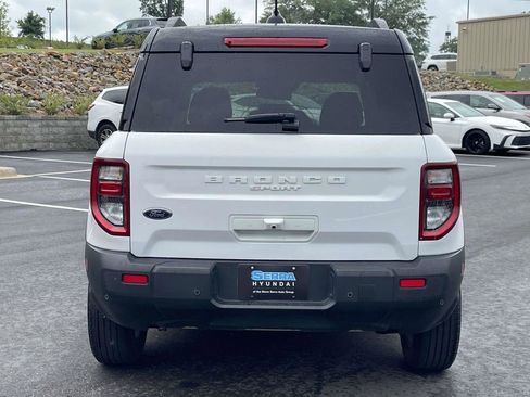 Used 2025 Ford Bronco Sport Outer Banks w/ Outer Banks Tech Package+ AWD/4WD image 4