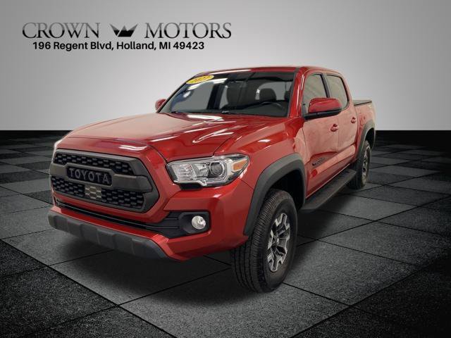 Used 2022 Toyota Tacoma TRD Off-Road w/ Technology Package AWD/4WD image 3