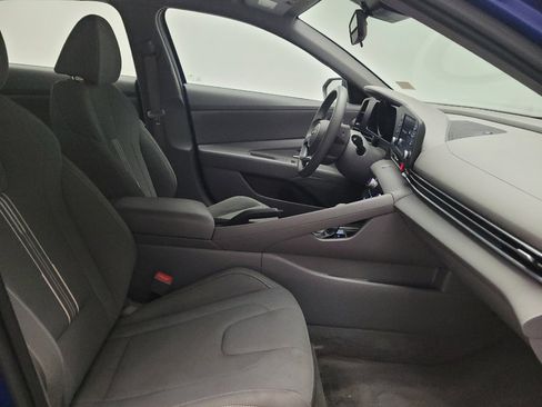 Used 2023 Hyundai Elantra SEL FWD image 21