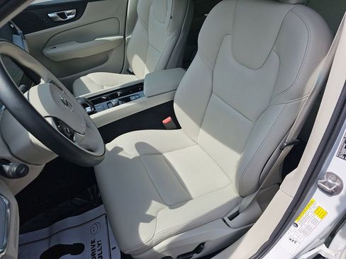 Used 2025 Volvo V60 B5 Cross Country Plus AWD/4WD image 20