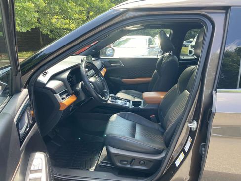 Used 2022 Mitsubishi Outlander SEL AWD/4WD image 12