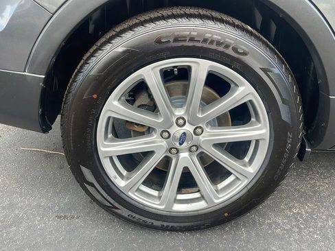 Used 2016 Ford Explorer Limited FWD image 27