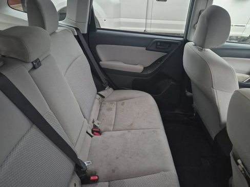 Used 2015 Subaru Forester 2.5i Premium AWD/4WD image 25