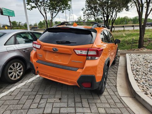 Used 2018 Subaru Crosstrek 2.0i Premium AWD/4WD image 10