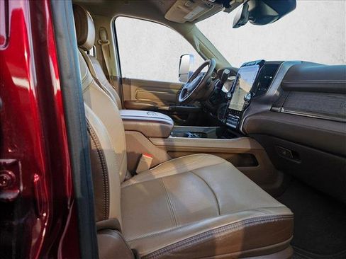 Used 2022 RAM 3500 Limited image 17