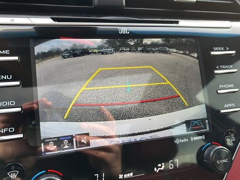 Used 2018 Toyota Camry XSE image 11