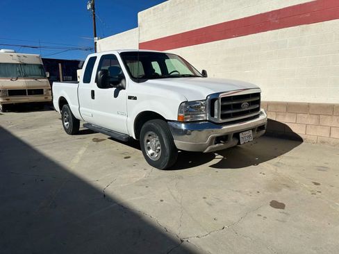 Used 2002 Ford F250 Long Bed image 9