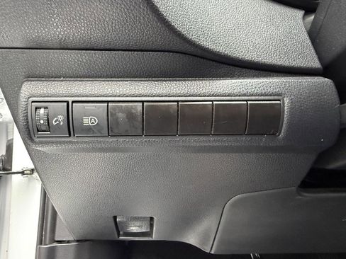 Certified 2024 Toyota Corolla LE image 22