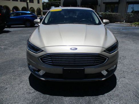 Used 2017 Ford Fusion Titanium AWD/4WD image 5