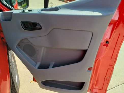 Used 2018 Ford Transit 350 XL RWD image 17