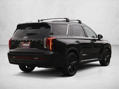 Used 2023 Hyundai Palisade XRT AWD/4WD image 5
