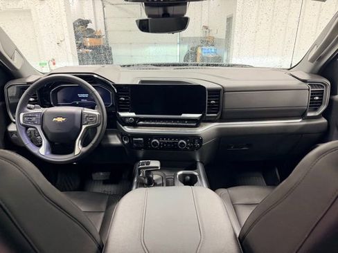 Certified 2024 Chevrolet Silverado 1500 LTZ image 18