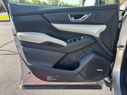 Used 2019 Subaru Ascent Limited w/ Popular Package #2A AWD/4WD image 12