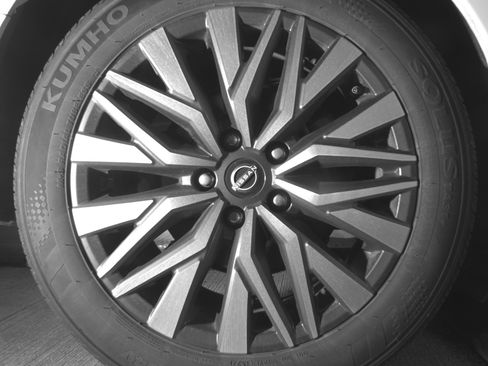 Used 2025 Nissan Altima 2.5 SV image 15