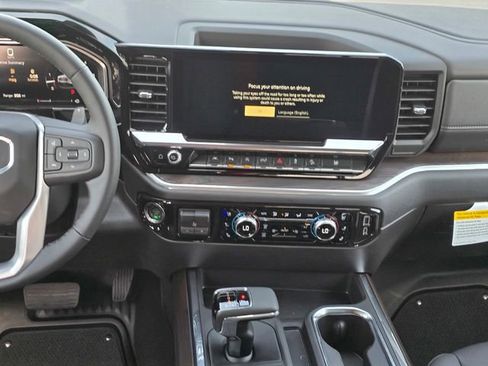 New 2026 GMC Sierra 1500 SLT AWD/4WD image 14