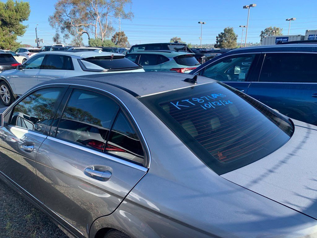 Used 2012 Mercedes-Benz C 250 Sedan image 7