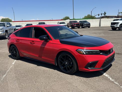 Used 2024 Honda Civic Sport image 6