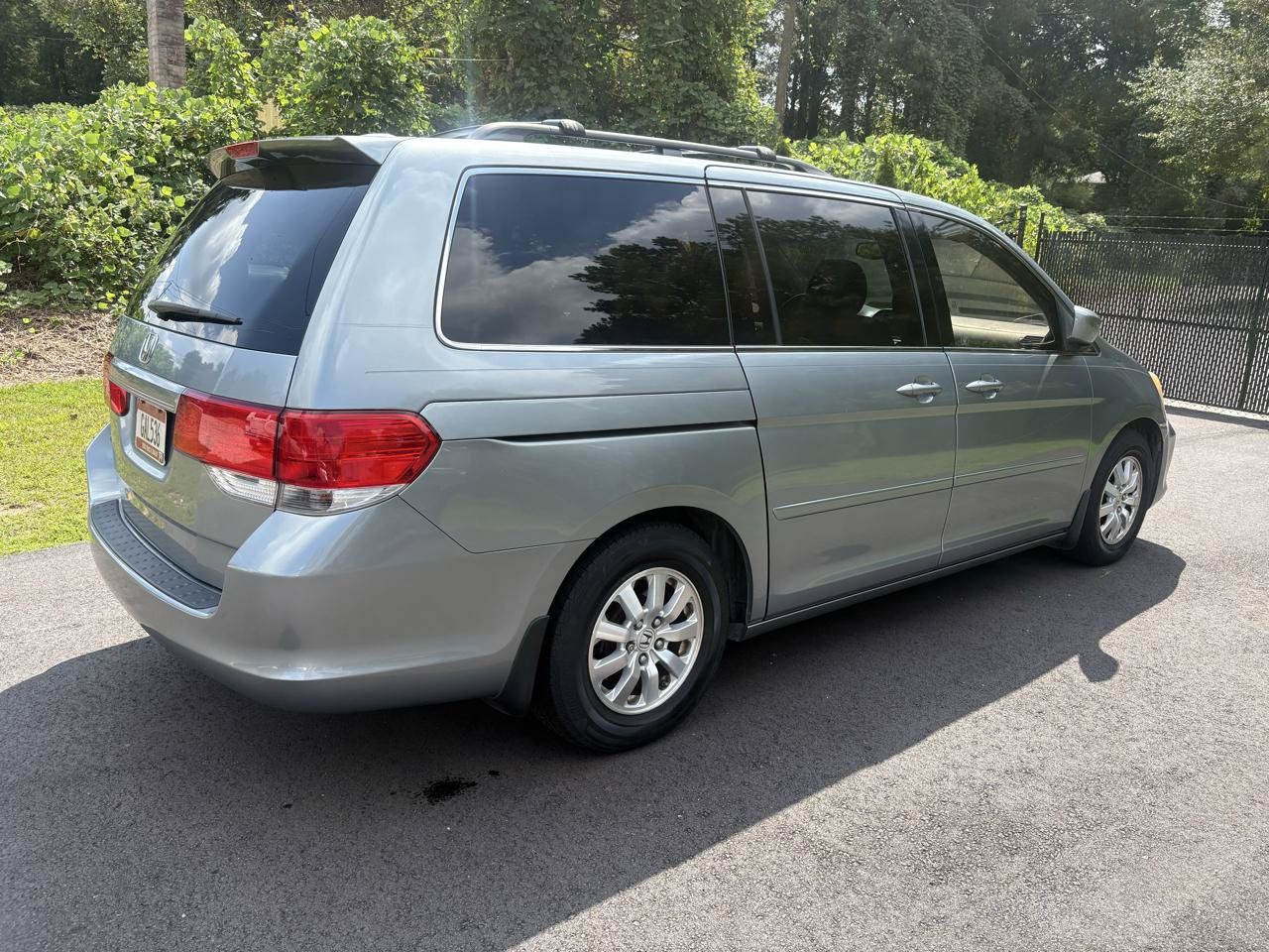 Used 2009 Honda Odyssey EX-L image 3