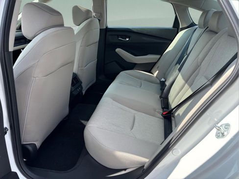 New 2025 Honda Accord SE image 15