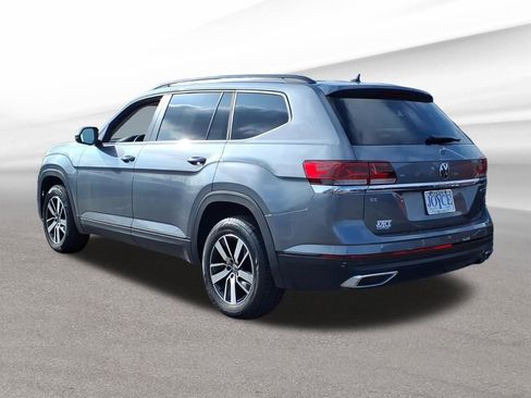 Used 2022 Volkswagen Atlas SE image 3