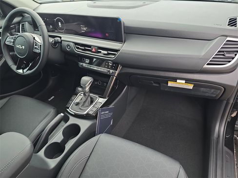 New 2026 Kia Seltos EX image 11