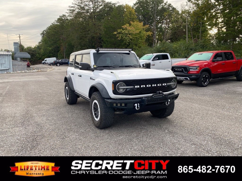 Used 2023 Ford Bronco Wildtrak AWD/4WD image 3