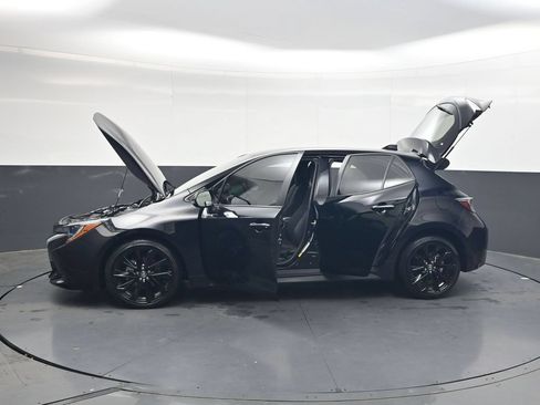 Used 2022 Toyota Corolla SE FWD image 40