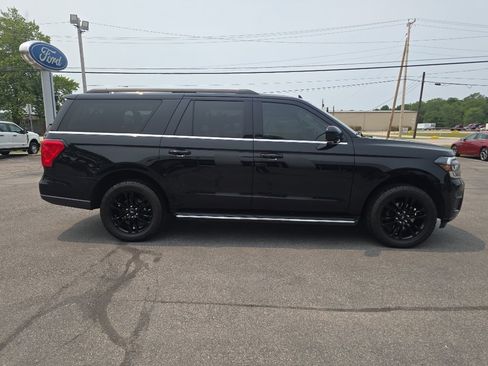 Used 2023 Ford Expedition Max XLT AWD/4WD image 5