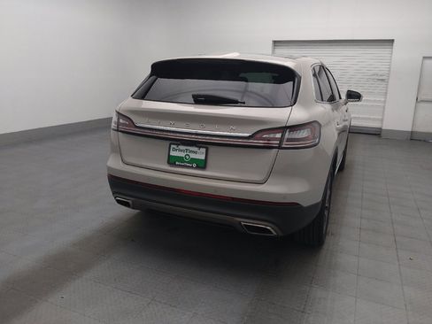 Used 2021 Lincoln Nautilus Reserve FWD image 7
