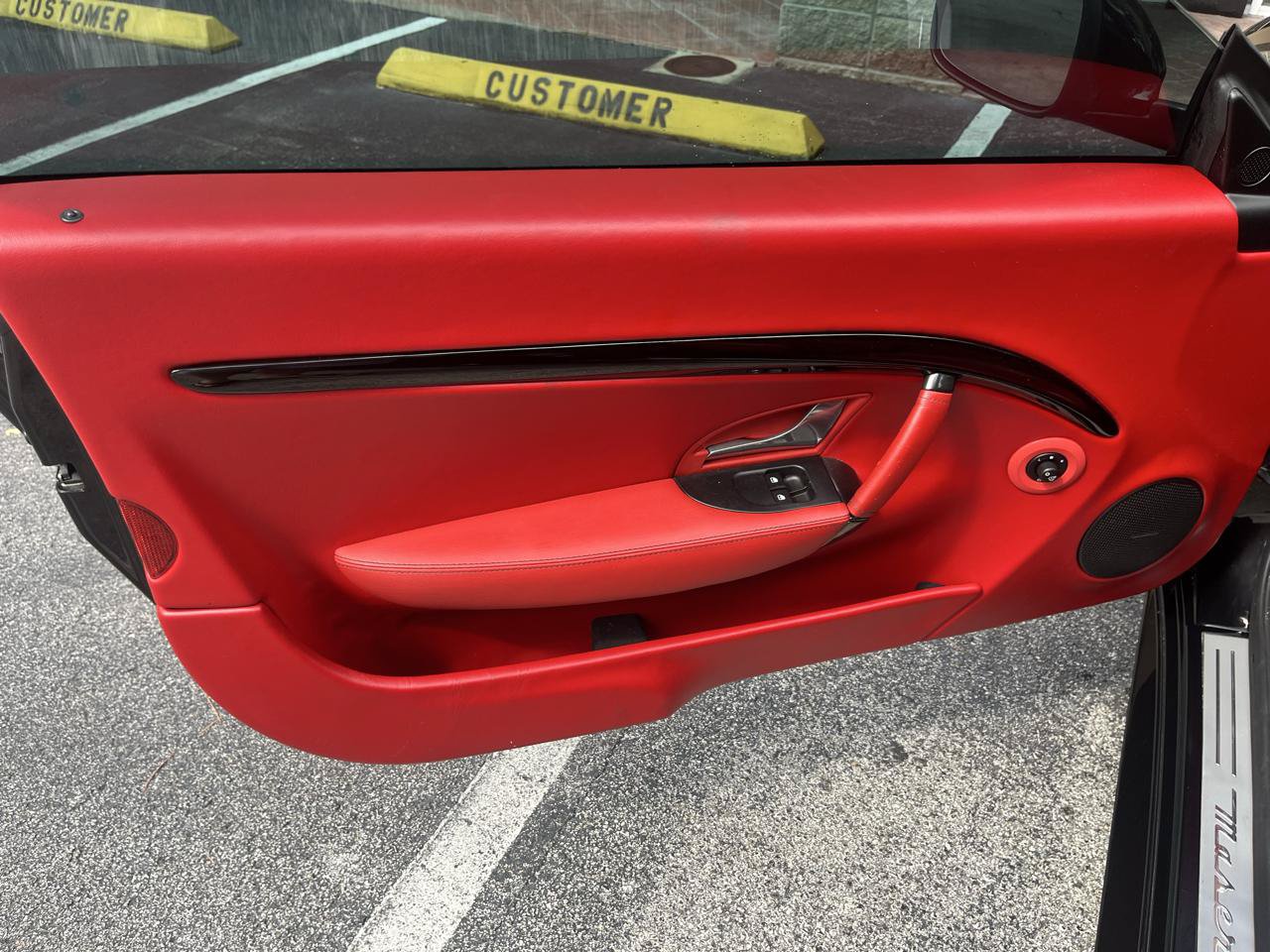 Used 2018 Maserati GranTurismo Sport RWD image 15