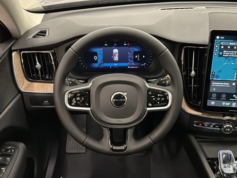 Used 2026 Volvo XC60 B5 Plus w/ Protection Package Premier image 12