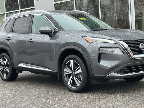 Certified 2023 Nissan Rogue SL w/ SL Premium Package image 2