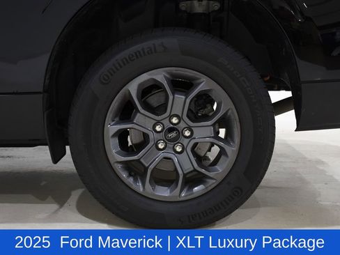 Used 2025 Ford Maverick XLT w/ XLT Luxury Package image 6