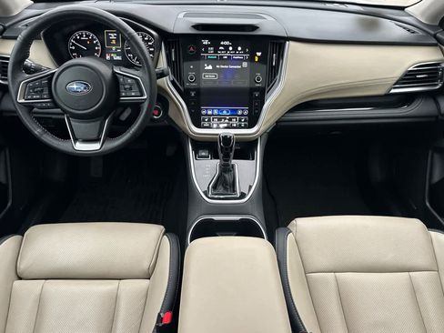 Used 2024 Subaru Outback Limited image 12